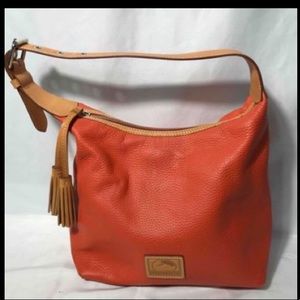 🍁🍁🍁Vintage Dooney  Patterson PERFECT for fall. A rich orange color.